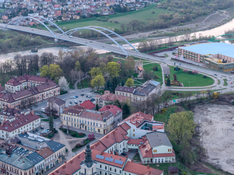 most-pilsudskiego-z-drona