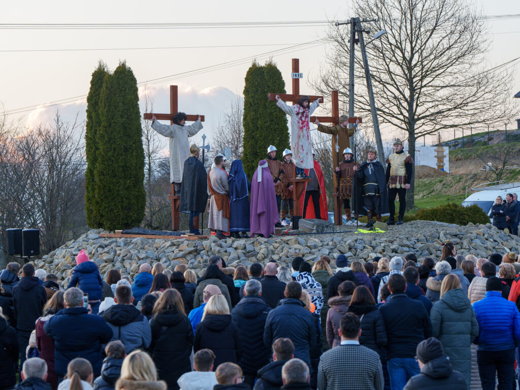 reportaz z drogi krzyzowej piątkowa boguszowa